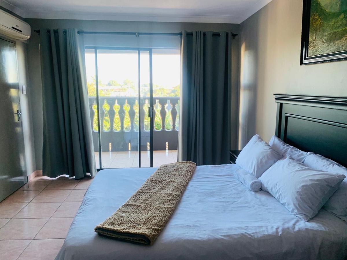 Xaba Guest Lodge Richards Bay Exterior photo